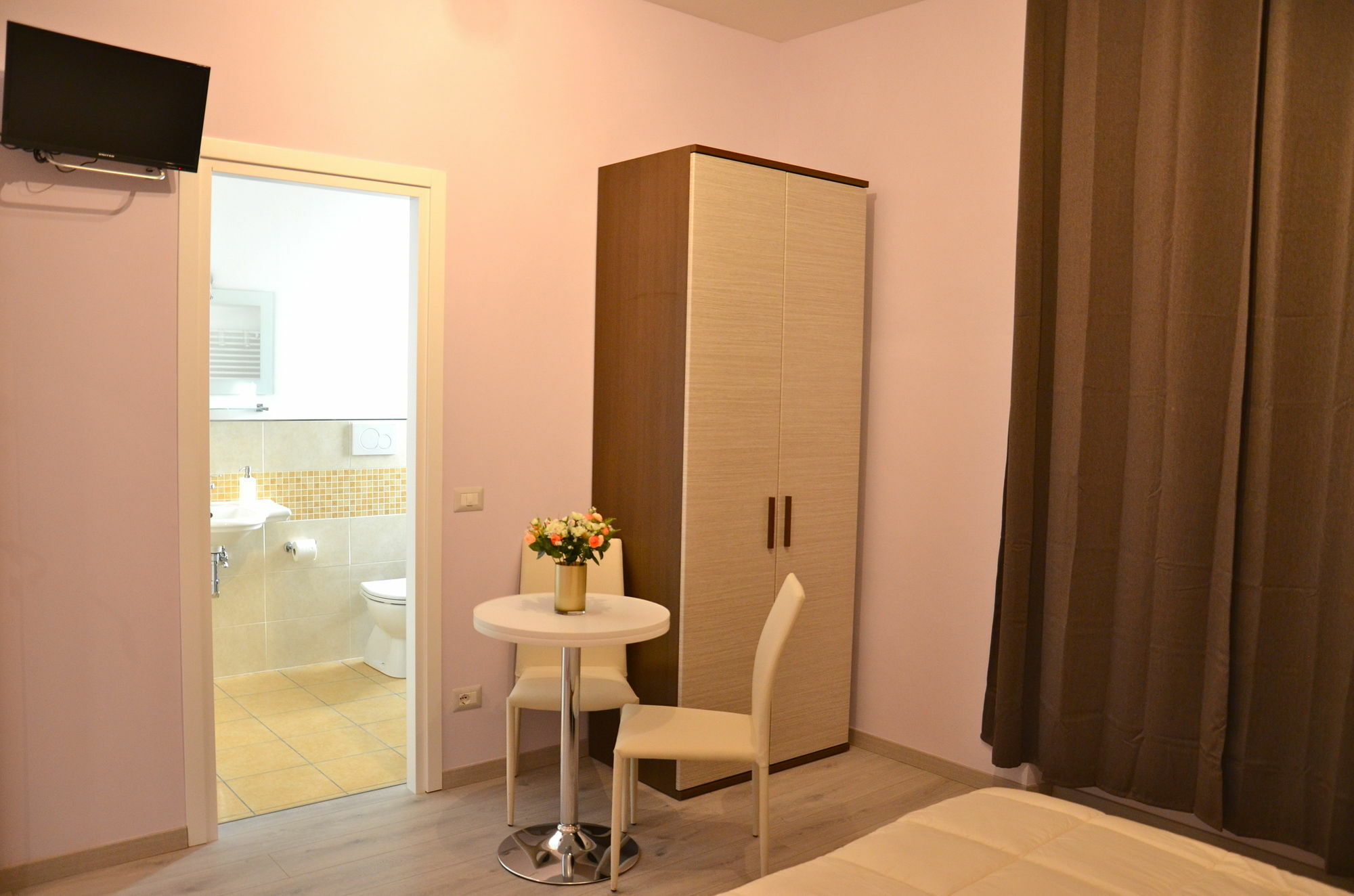Florence Stadium B&B Екстер'єр фото